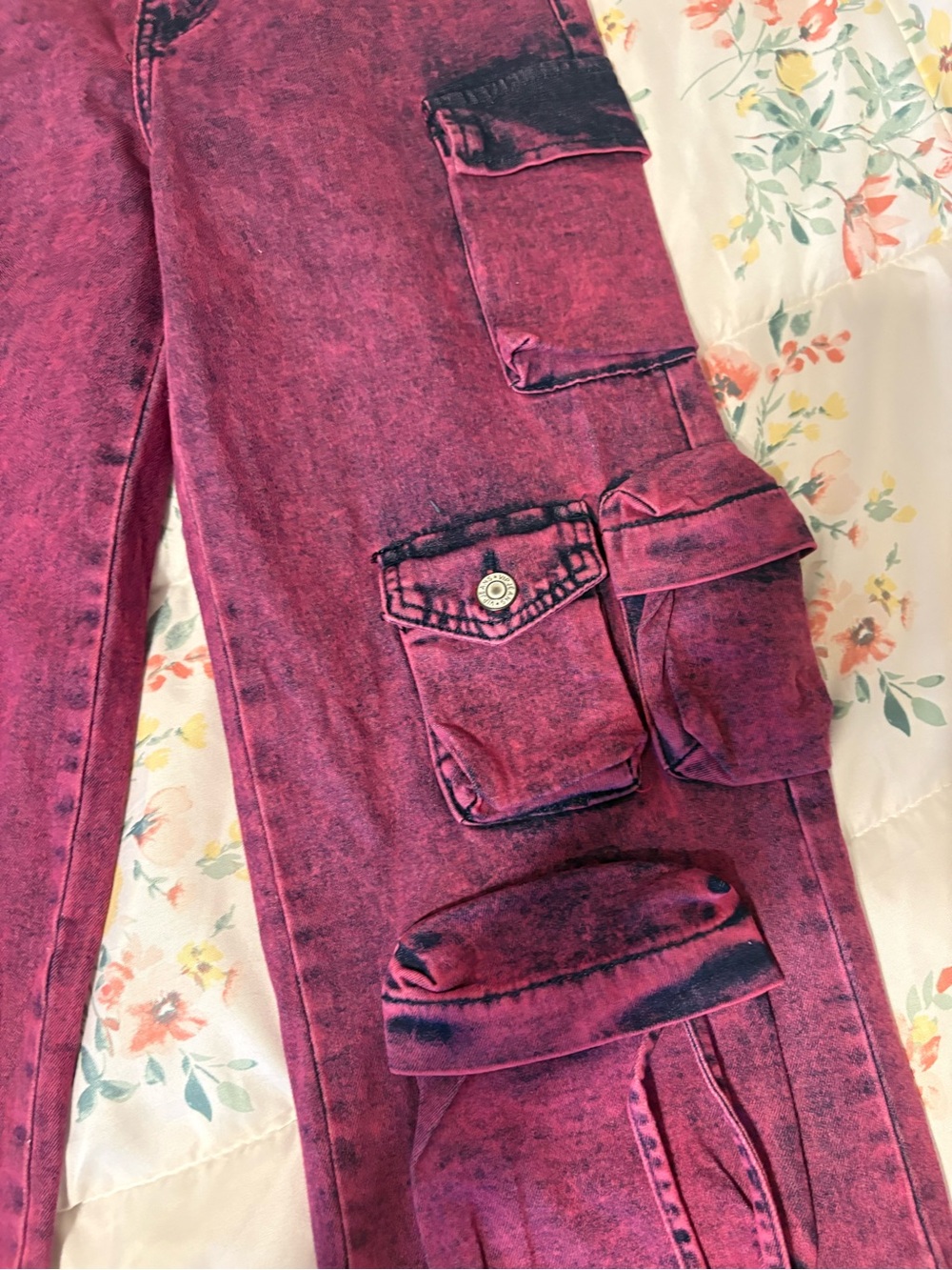 VIP💜Pants - Picture 5 of 9